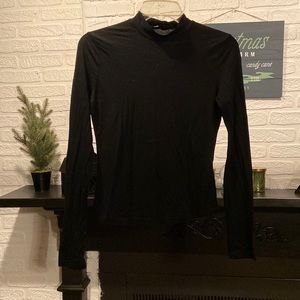 Black undershirt tight fit size M